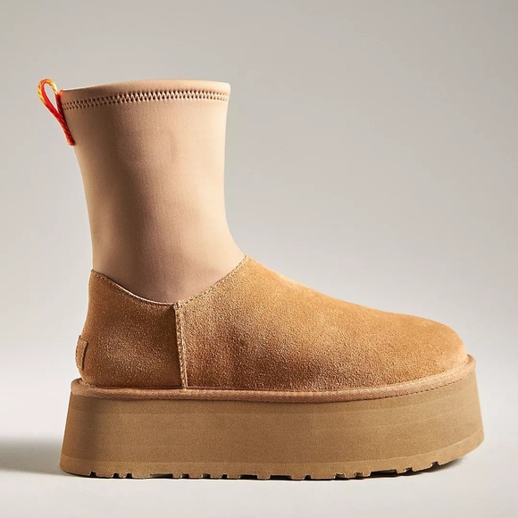 NWT! UGG Classic Dipper Stretch Boots! - Picture 6 of 13